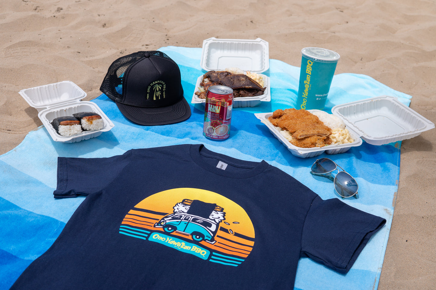 Ono Hawaiian BBQ Musubi Sunset Short Sleeved T-shirt